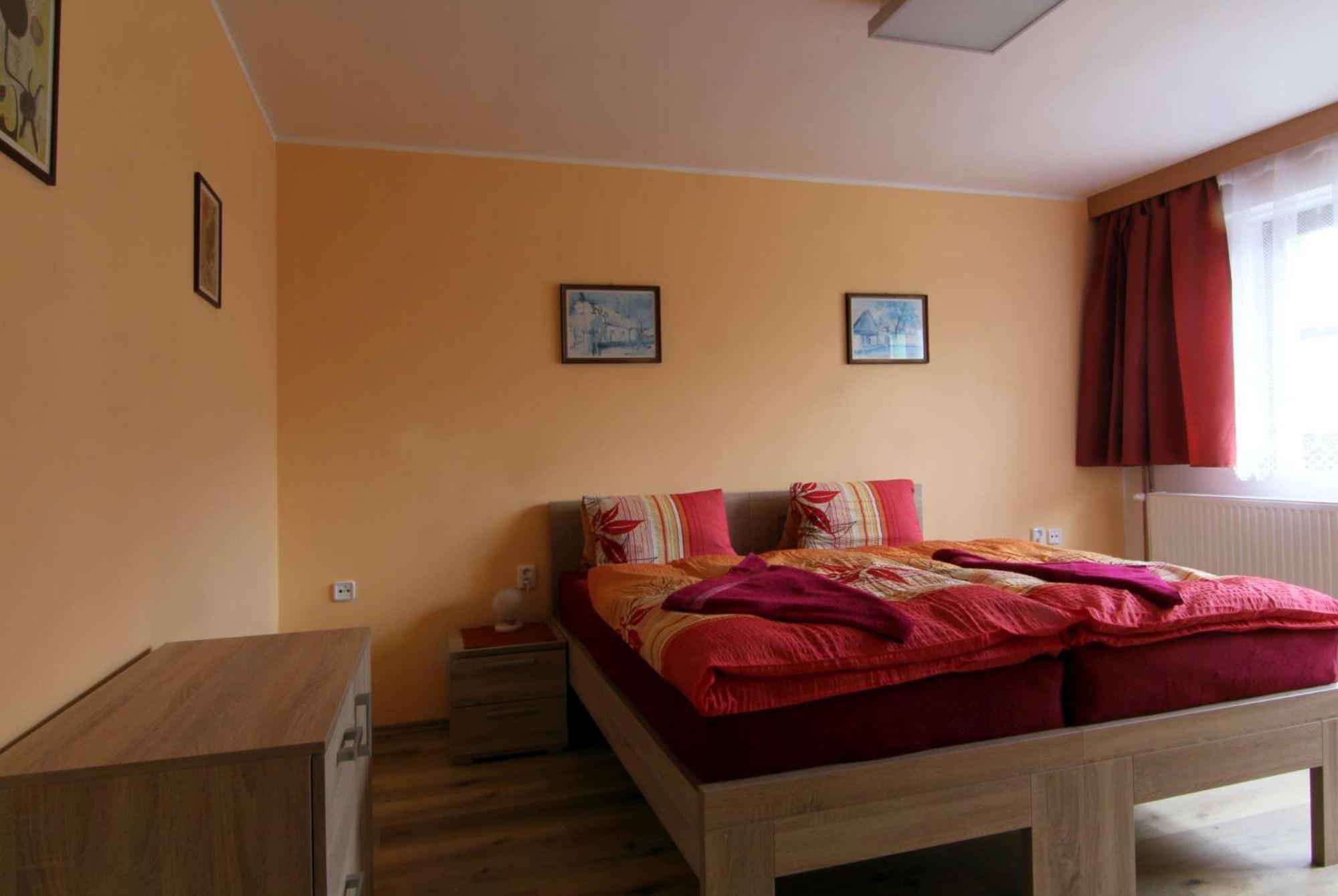 Pension Zeleny Strom Mikulov Exterior foto